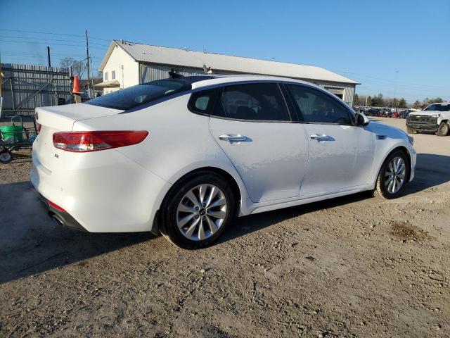 Photo 2 VIN: 5XXGU4L34JG231676 - KIA OPTIMA 