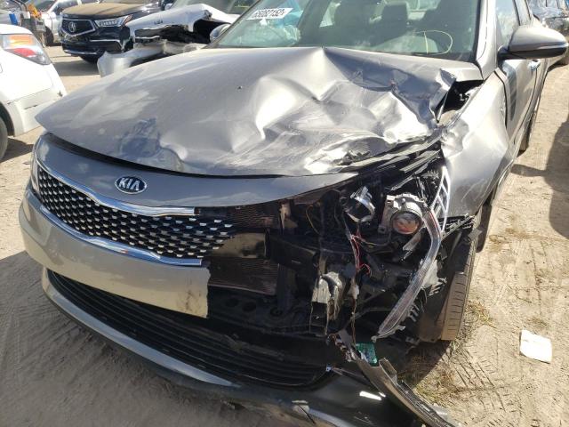 Photo 8 VIN: 5XXGU4L34JG274656 - KIA OPTIMA EX 