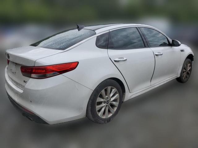 Photo 2 VIN: 5XXGU4L35GG008409 - KIA OPTIMA 