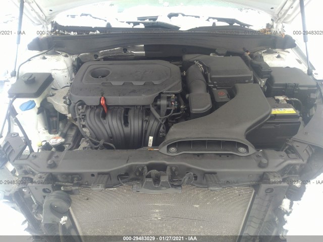 Photo 9 VIN: 5XXGU4L35GG067024 - KIA OPTIMA 