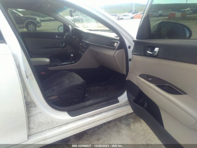 Photo 4 VIN: 5XXGU4L35GG079982 - KIA OPTIMA 