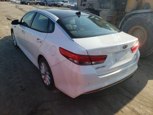 Photo 2 VIN: 5XXGU4L35GG099911 - KIA OPTIMA EX 