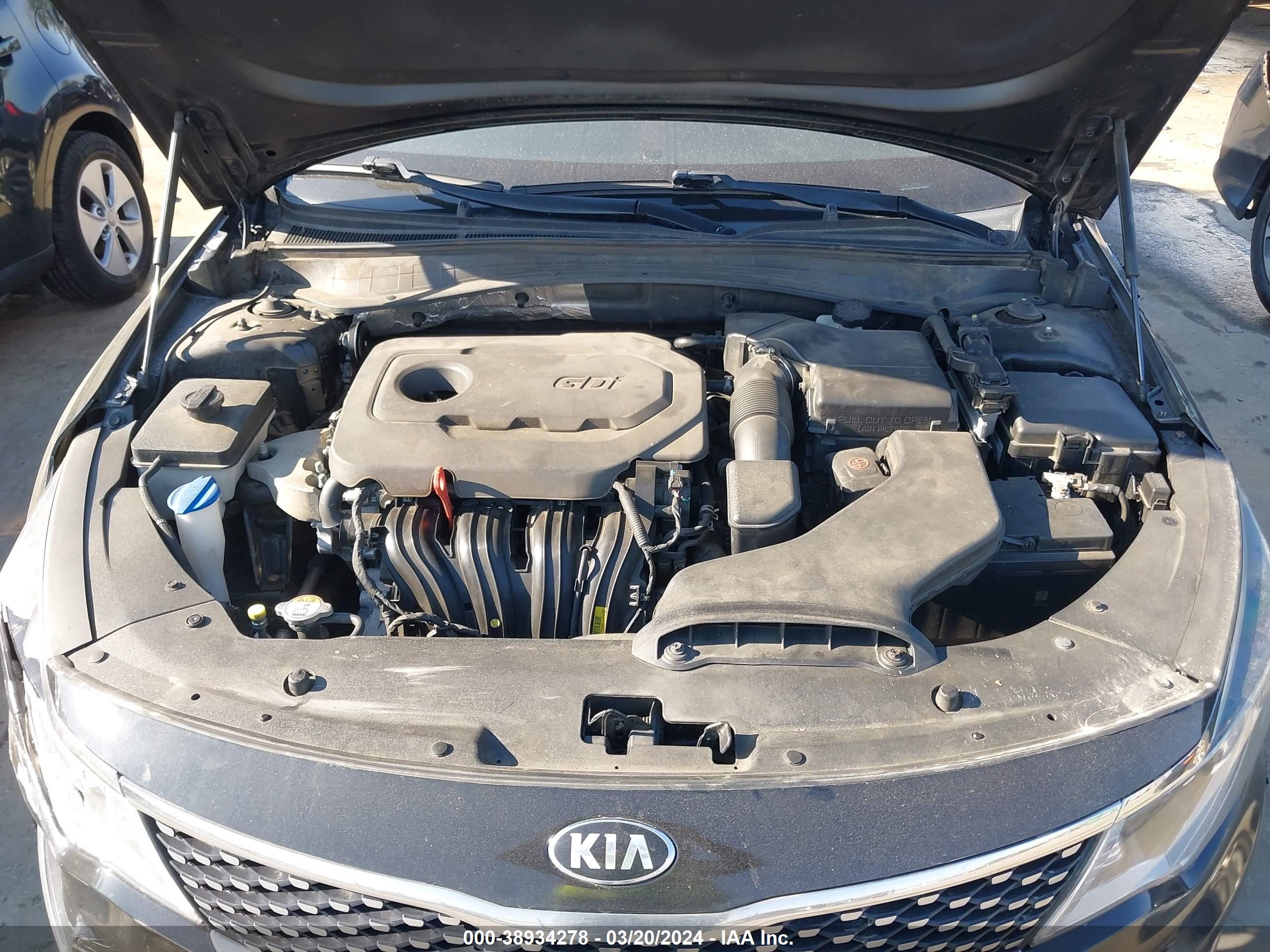 Photo 9 VIN: 5XXGU4L35GG108624 - KIA OPTIMA 