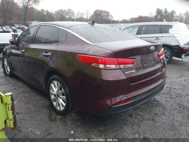 Photo 2 VIN: 5XXGU4L35GG110177 - KIA OPTIMA 