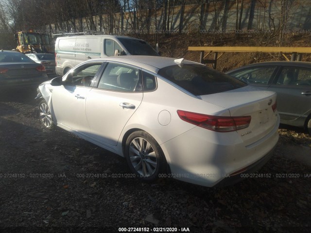 Photo 2 VIN: 5XXGU4L35JG227619 - KIA OPTIMA 