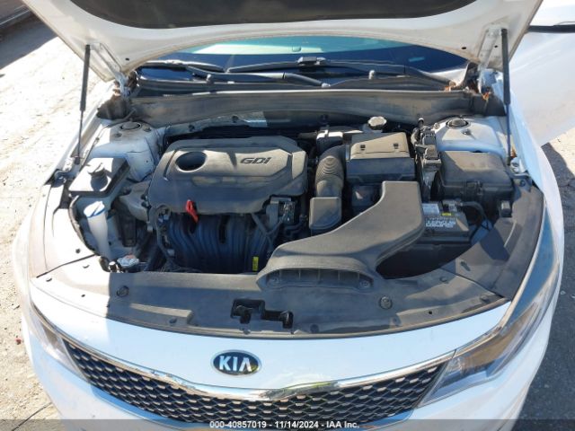 Photo 9 VIN: 5XXGU4L35JG246767 - KIA OPTIMA 