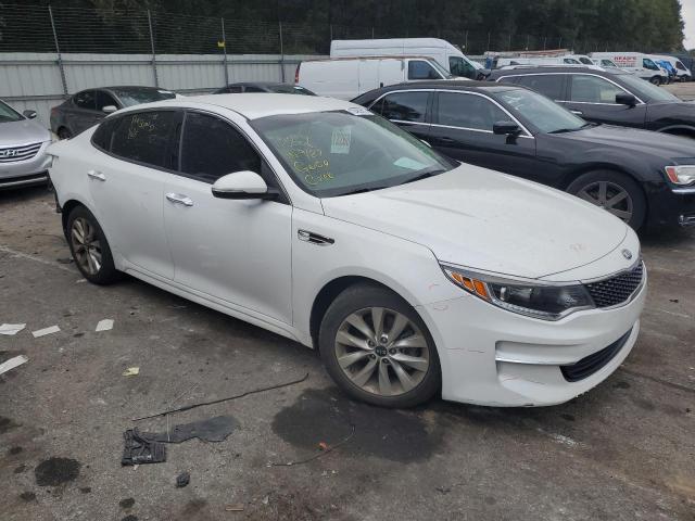 Photo 3 VIN: 5XXGU4L35JG257428 - KIA OPTIMA EX 