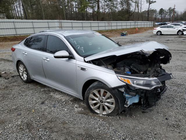 Photo 3 VIN: 5XXGU4L35JG261429 - KIA OPTIMA 