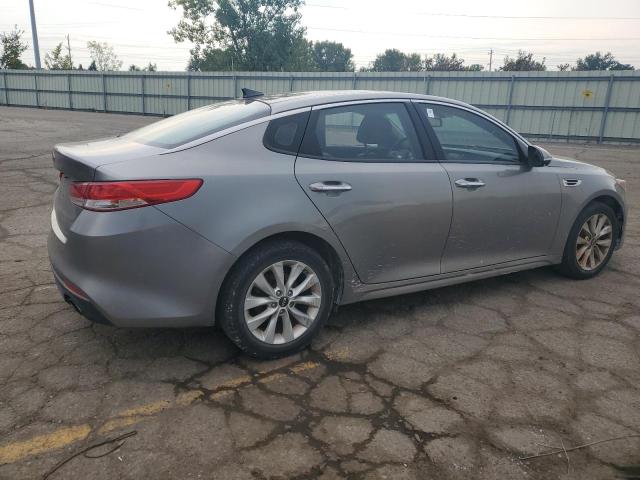 Photo 2 VIN: 5XXGU4L35JG272091 - KIA OPTIMA EX 