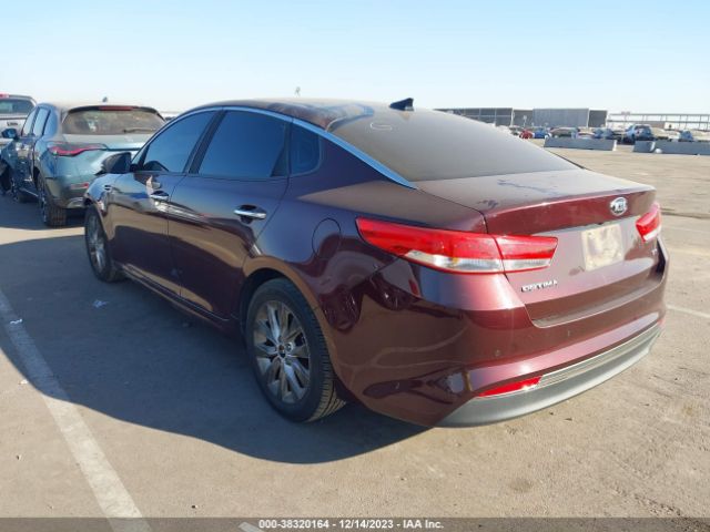 Photo 2 VIN: 5XXGU4L36GG007236 - KIA OPTIMA 