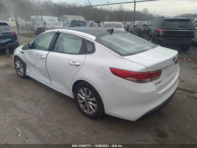 Photo 2 VIN: 5XXGU4L36GG092238 - KIA OPTIMA 