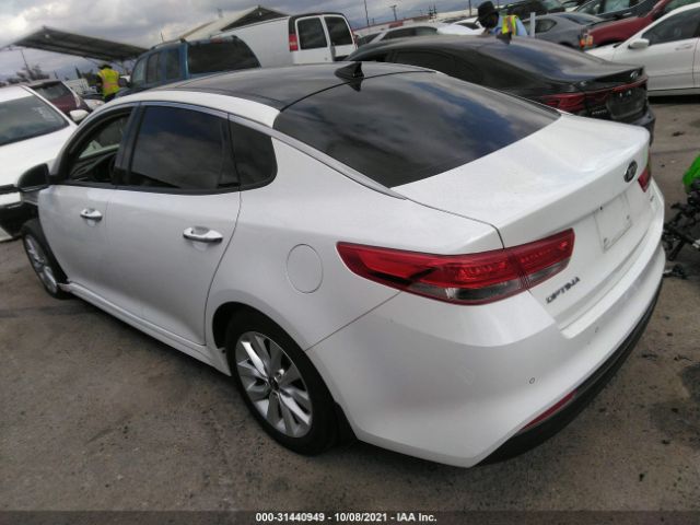 Photo 2 VIN: 5XXGU4L36GG118322 - KIA OPTIMA 