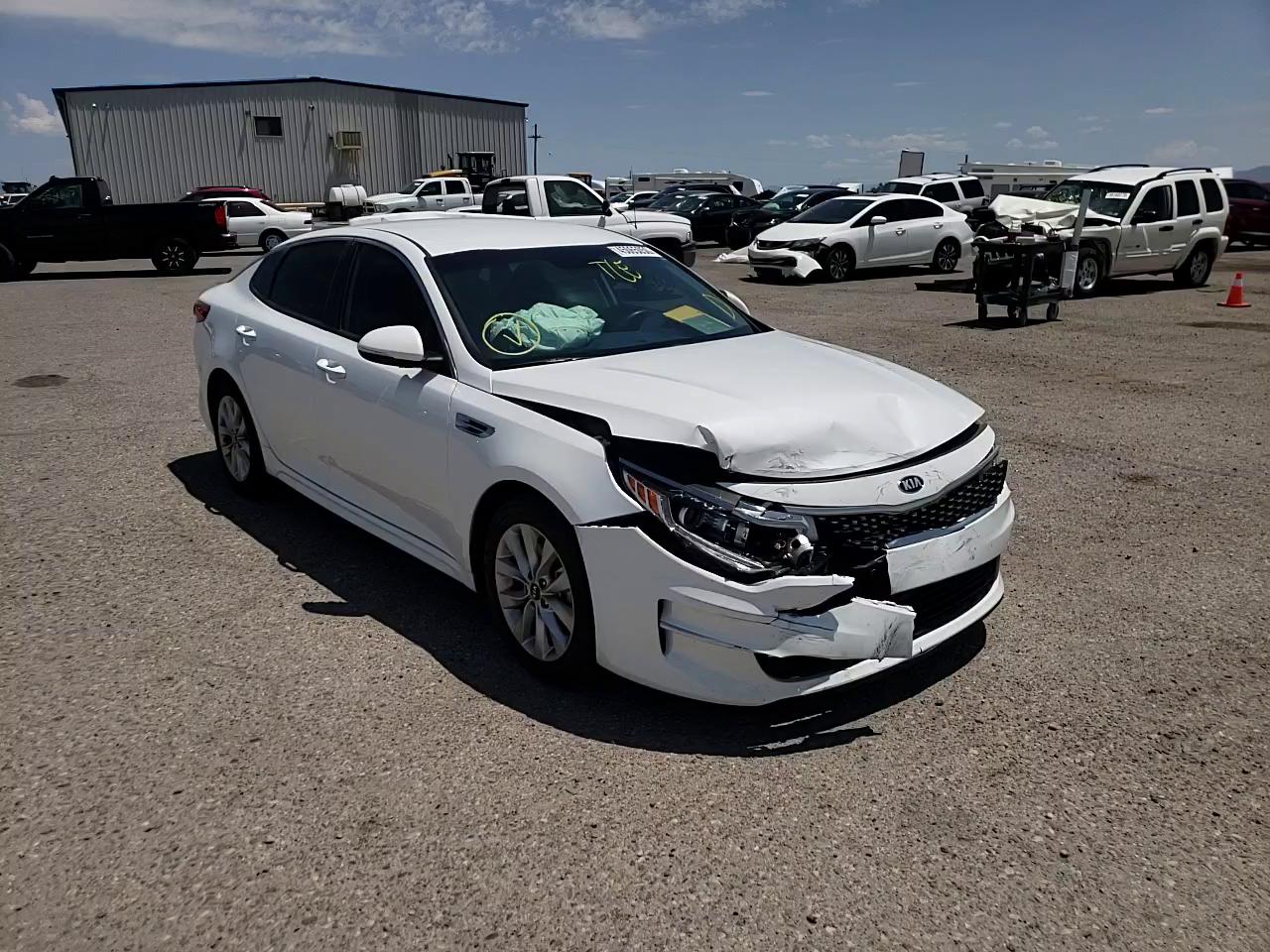 Photo 10 VIN: 5XXGU4L36JG219092 - KIA OPTIMA EX 