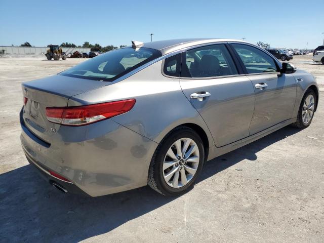 Photo 3 VIN: 5XXGU4L36JG221912 - KIA OPTIMA EX 