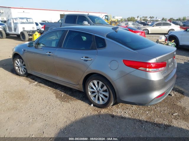 Photo 2 VIN: 5XXGU4L37GG033912 - KIA OPTIMA 