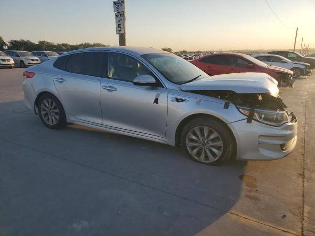 Photo 3 VIN: 5XXGU4L37GG054033 - KIA OPTIMA EX 