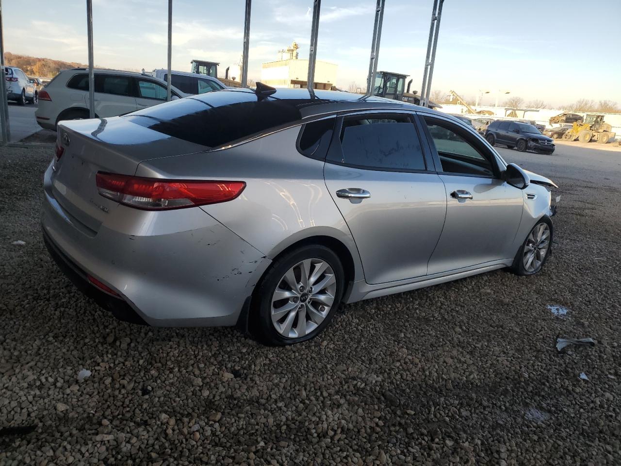 Photo 2 VIN: 5XXGU4L37GG071530 - KIA OPTIMA 