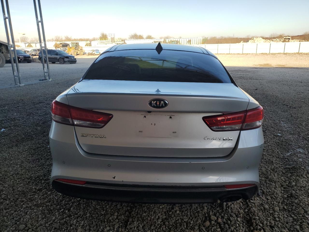 Photo 5 VIN: 5XXGU4L37GG071530 - KIA OPTIMA 