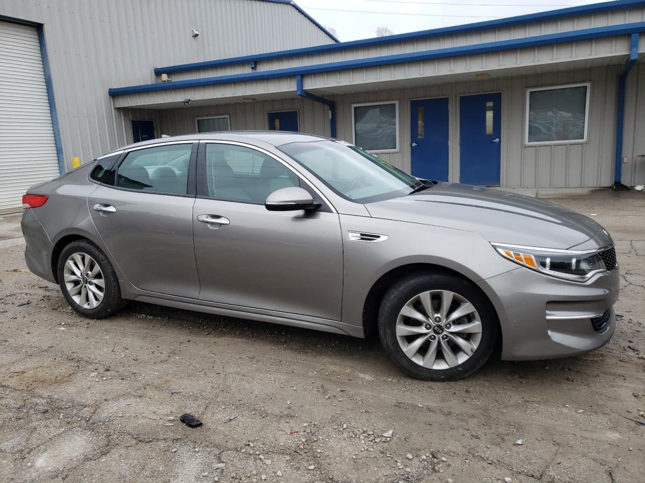 Photo 4 VIN: 5XXGU4L37GG094791 - KIA OPTIMA 