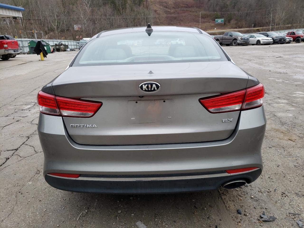 Photo 6 VIN: 5XXGU4L37GG094791 - KIA OPTIMA 