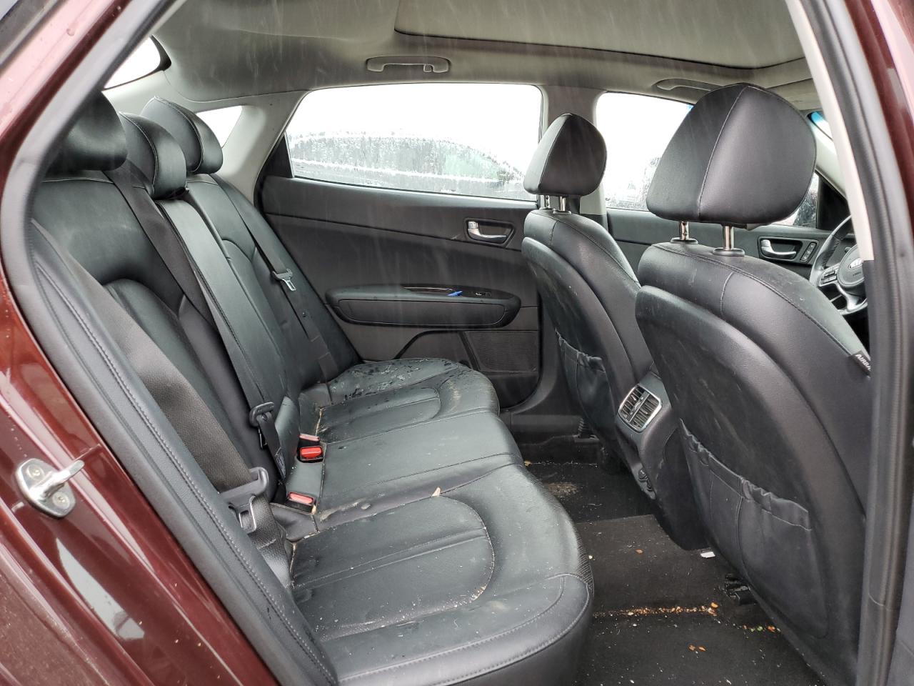 Photo 9 VIN: 5XXGU4L37JG237519 - KIA OPTIMA 