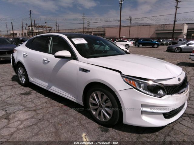 Photo 0 VIN: 5XXGU4L38GG010588 - KIA OPTIMA 