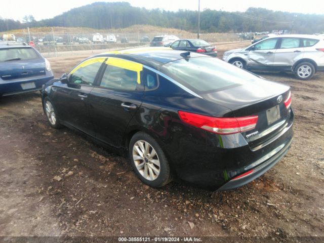 Photo 2 VIN: 5XXGU4L38GG057801 - KIA OPTIMA 