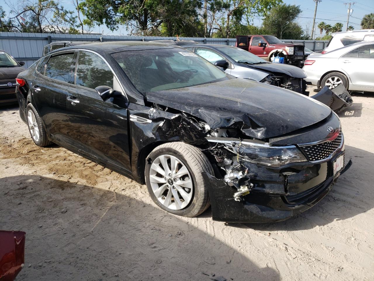 Photo 3 VIN: 5XXGU4L38GG079815 - KIA OPTIMA EX 