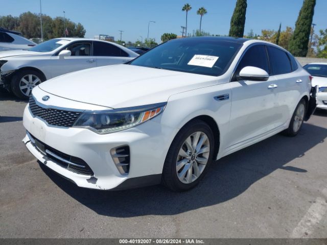 Photo 1 VIN: 5XXGU4L38HG172271 - KIA OPTIMA 