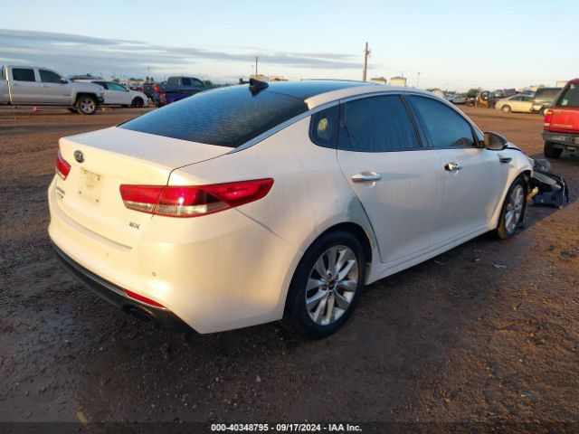 Photo 3 VIN: 5XXGU4L39GG004010 - KIA OPTIMA 