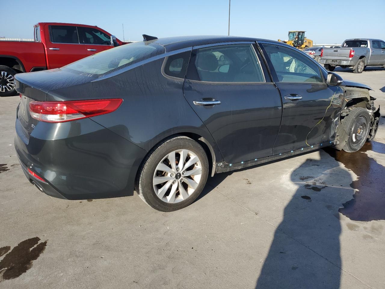 Photo 2 VIN: 5XXGU4L39GG007604 - KIA OPTIMA 