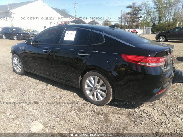 Photo 2 VIN: 5XXGU4L39GG071173 - KIA OPTIMA 