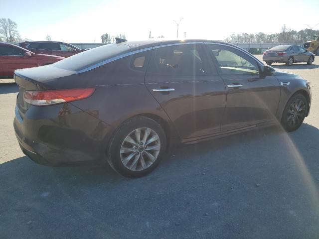 Photo 2 VIN: 5XXGU4L39GG113311 - KIA OPTIMA 