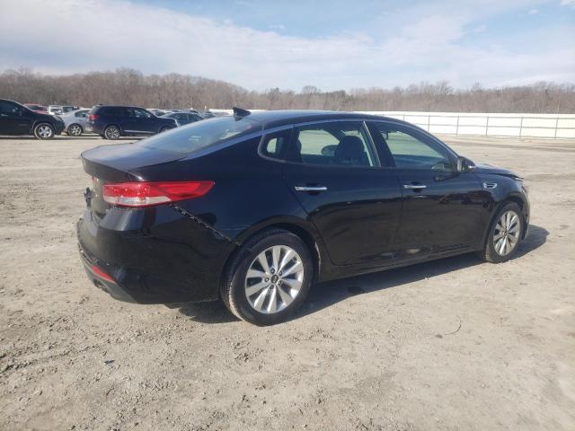 Photo 2 VIN: 5XXGU4L39HG131728 - KIA OPTIMA EX 