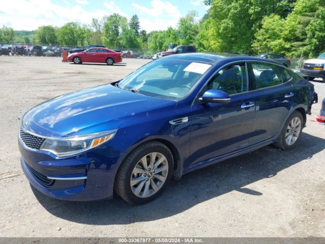 Photo 1 VIN: 5XXGU4L39JG221256 - KIA OPTIMA 