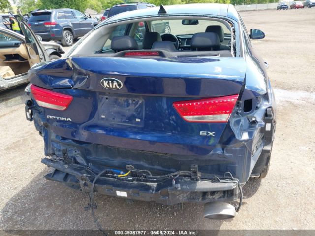 Photo 5 VIN: 5XXGU4L39JG221256 - KIA OPTIMA 