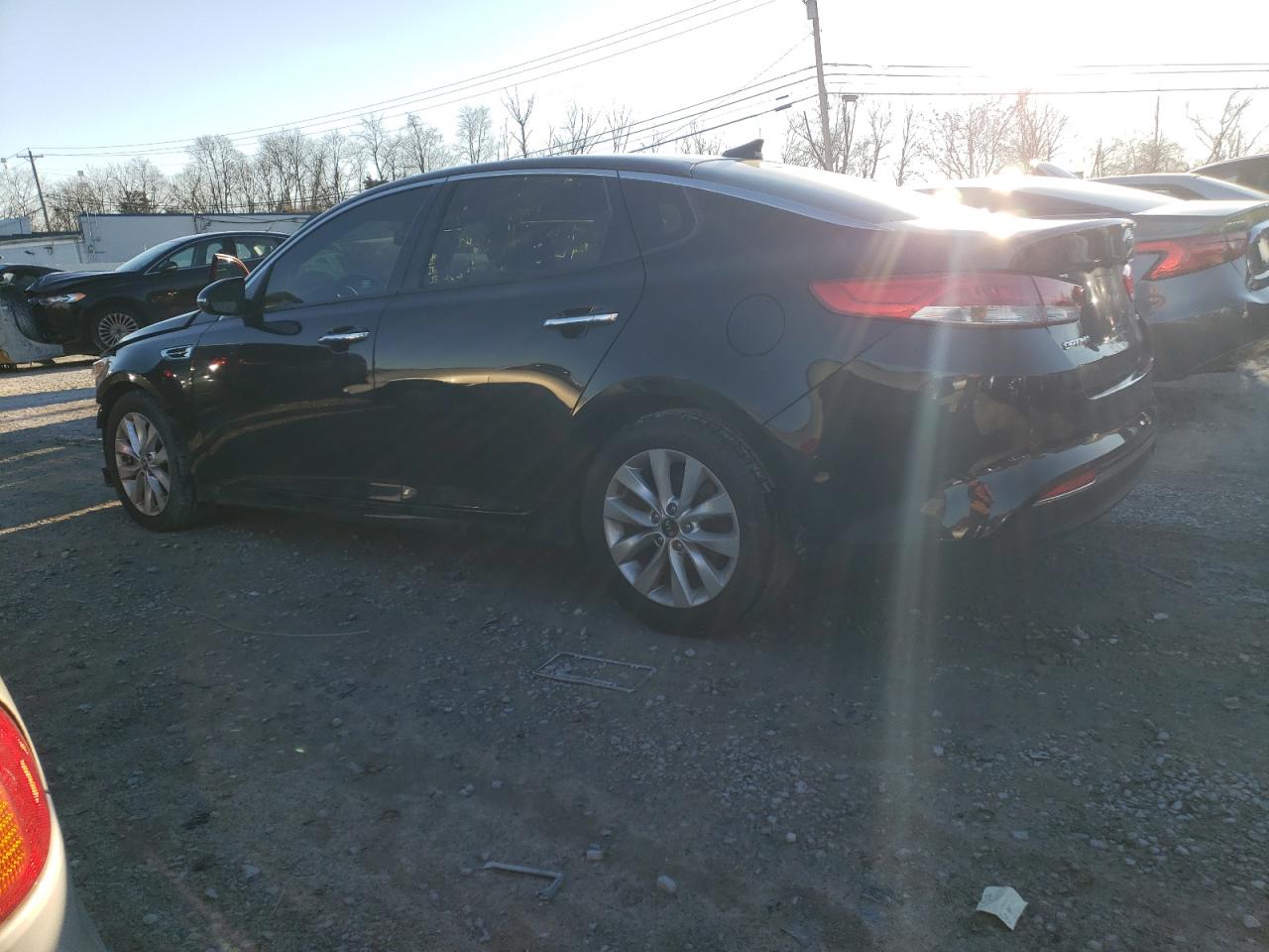 Photo 1 VIN: 5XXGU4L39JG223735 - KIA OPTIMA 