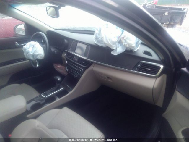 Photo 4 VIN: 5XXGU4L39JG259716 - KIA OPTIMA 