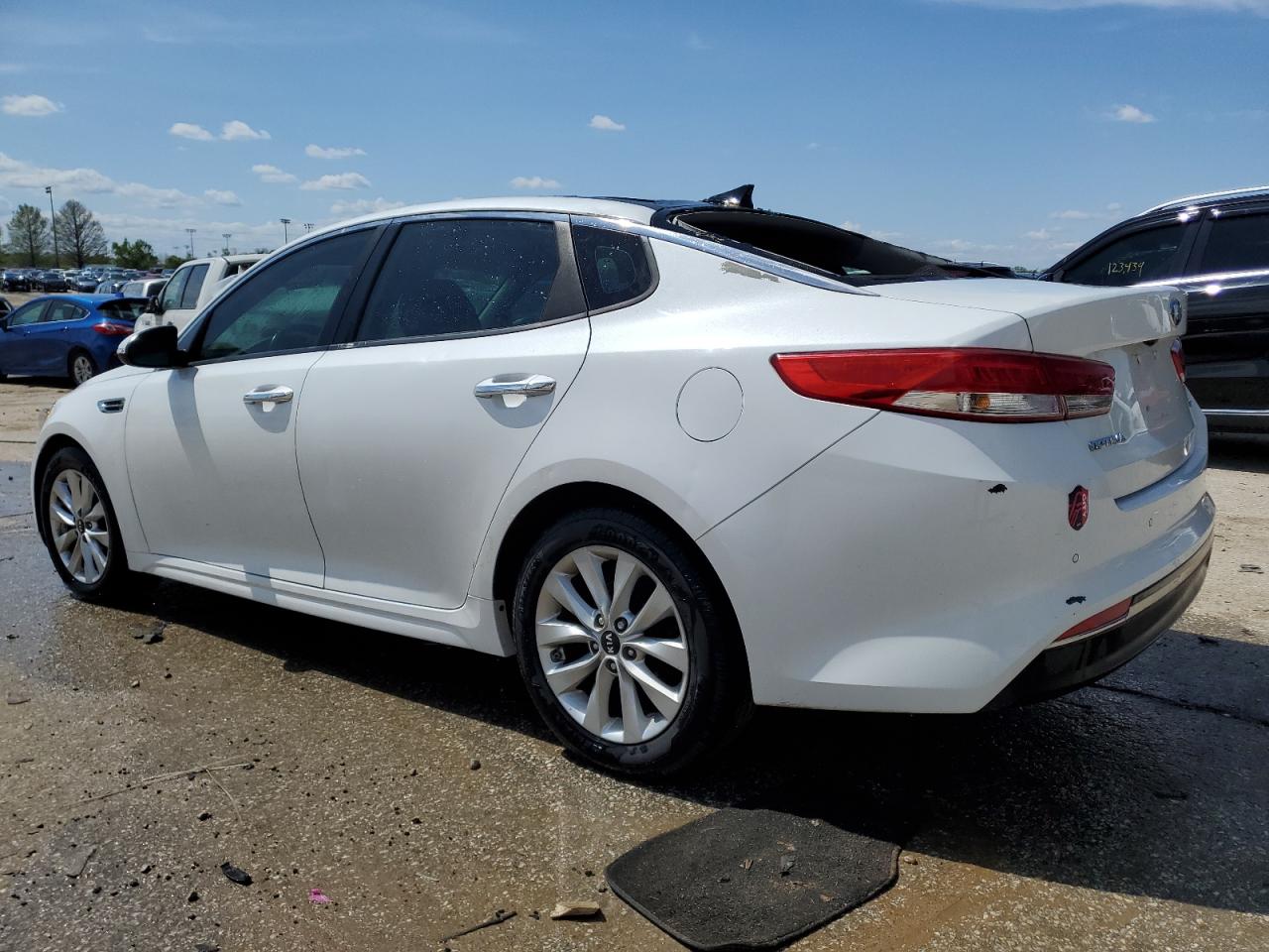 Photo 1 VIN: 5XXGU4L3XGG021527 - KIA OPTIMA 