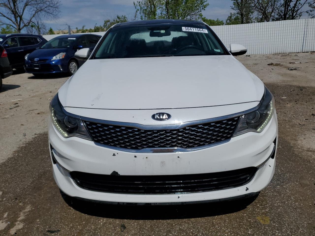 Photo 4 VIN: 5XXGU4L3XGG021527 - KIA OPTIMA 