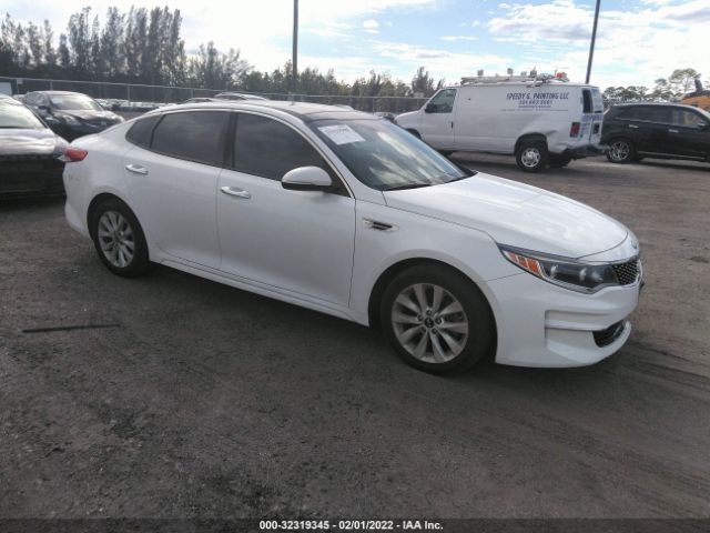 Photo 0 VIN: 5XXGU4L3XGG027702 - KIA OPTIMA 