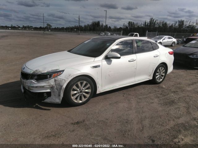 Photo 1 VIN: 5XXGU4L3XGG027702 - KIA OPTIMA 