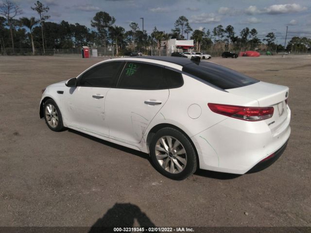 Photo 2 VIN: 5XXGU4L3XGG027702 - KIA OPTIMA 