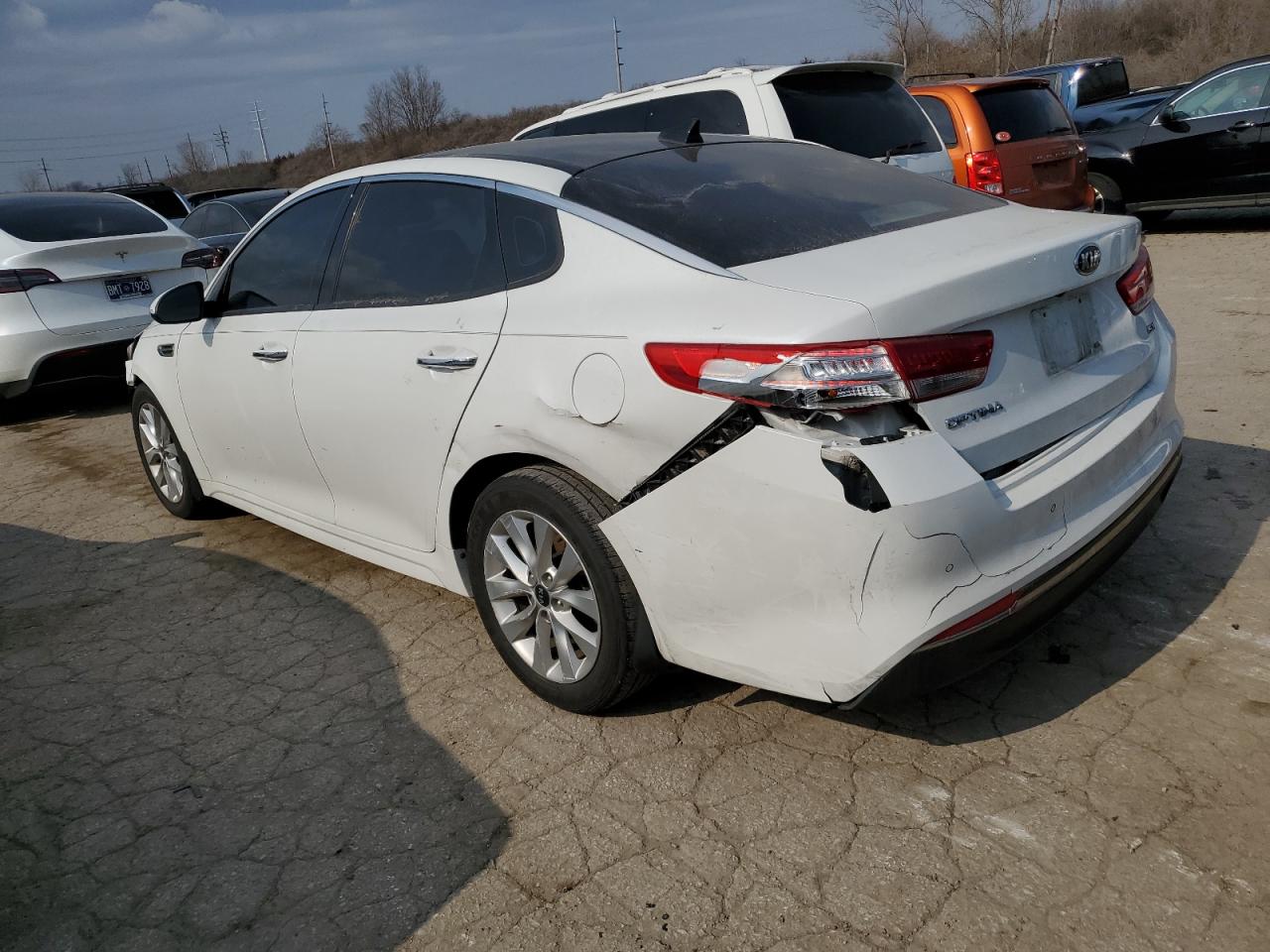 Photo 1 VIN: 5XXGU4L3XGG045360 - KIA OPTIMA 