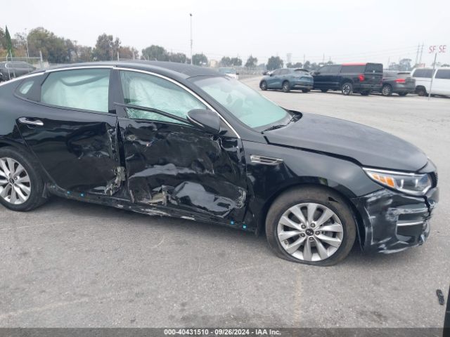 Photo 5 VIN: 5XXGU4L3XGG055015 - KIA OPTIMA 