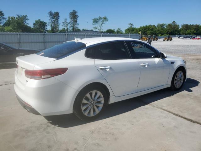 Photo 2 VIN: 5XXGU4L3XGG065768 - KIA OPTIMA 