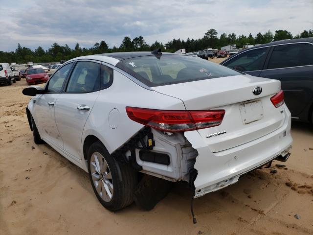 Photo 2 VIN: 5XXGU4L3XGG068881 - KIA OPTIMA EX 