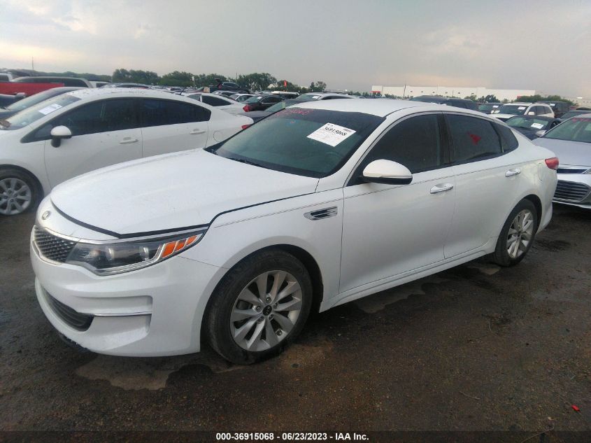 Photo 1 VIN: 5XXGU4L3XGG069626 - KIA OPTIMA 