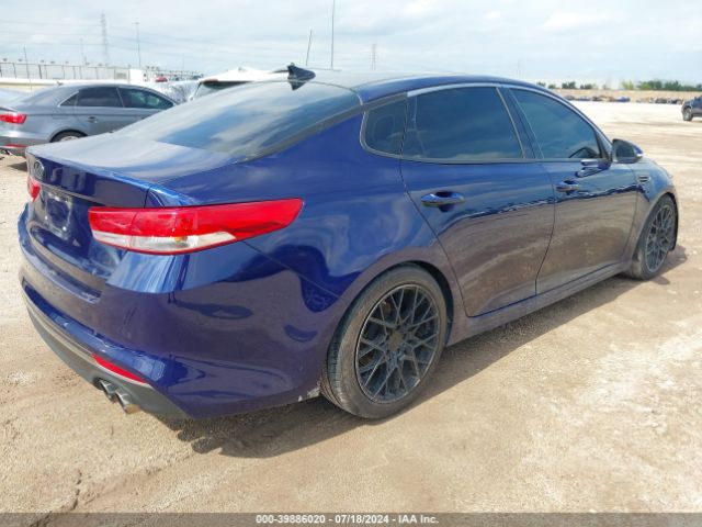 Photo 3 VIN: 5XXGU4L3XGG120347 - KIA OPTIMA 