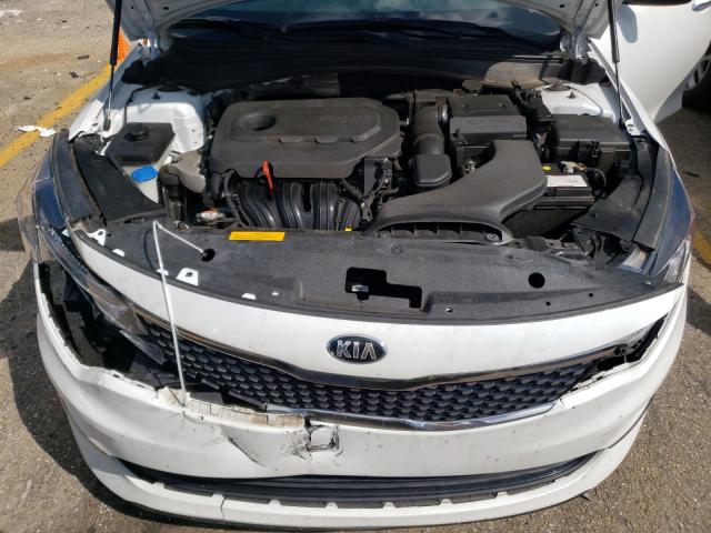 Photo 6 VIN: 5XXGU4L3XHG166004 - KIA OPTIMA 